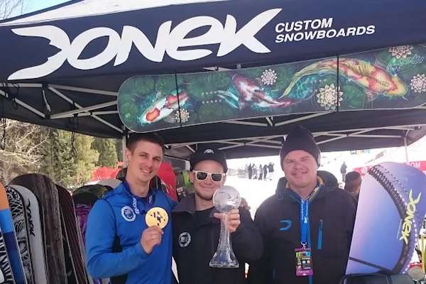 This is a photo of the people using the custom snowboards by Donek Snowboards.