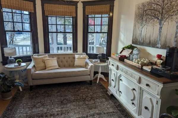 This is a photo of the lobby at Wellness Psychology.