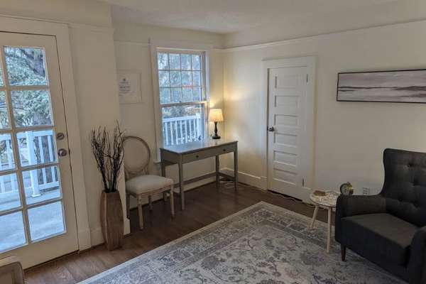 This is a photo of the waiting area at Wellness Psychology.